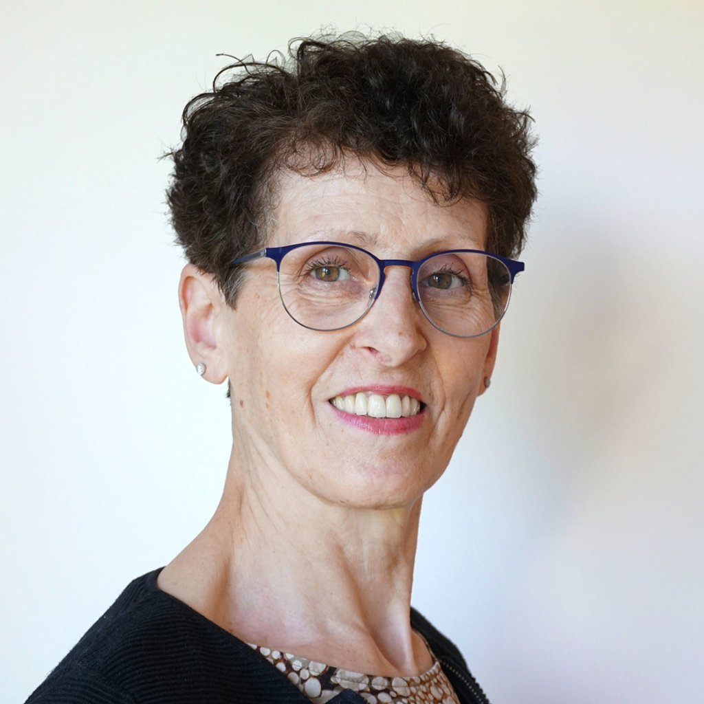 forum-yoga-reutlingen-brigitte-stemmler-portrait1